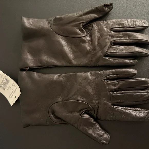 Bloomingdale’s Black Lambskin Gloves Size 7 - Picture 4 of 6